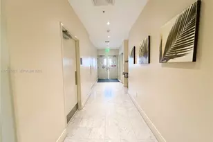 185 SW 7th St, Miami, FL 33130 - Photo 27