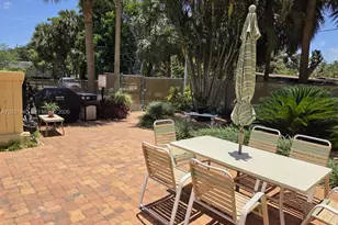 2400 NE 10th St, Pompano Beach, FL 33062 - Photo 19