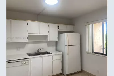 369 Lakeview Dr #204, Weston, FL 33326 - Photo 11