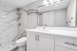 401 69th St, Miami Beach, FL 33141 - Photo 9