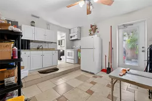 362 White Marsh Cir, Orlando, FL 32824 - Photo 11