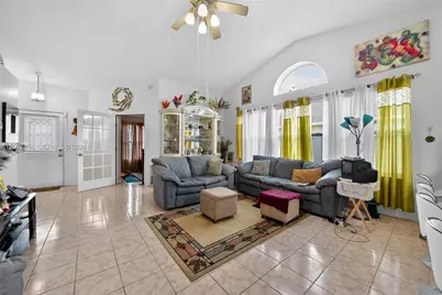 362 White Marsh Circle, Orlando, FL 32824 - Photo 5