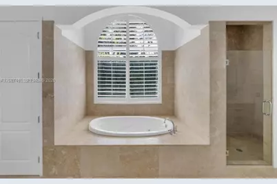 17910 SW 80th Ave, Palmetto Bay, FL 33157 - Photo 11