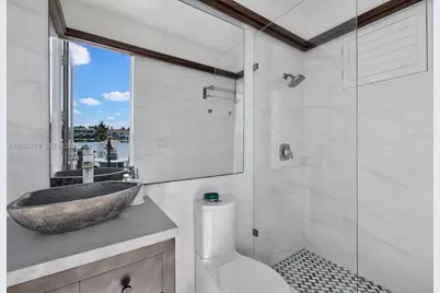 176 S Hibiscus Drive, Miami Beach, FL 33139 - Photo 33