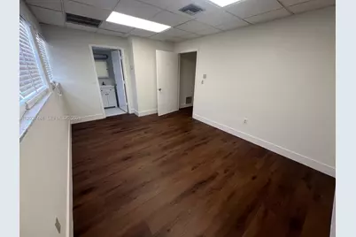145 Madeira Ave #202, Coral Gables, FL 33134 - Photo 5