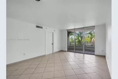 1401 Bay Rd #409, Miami Beach, FL 33139 - Photo 3
