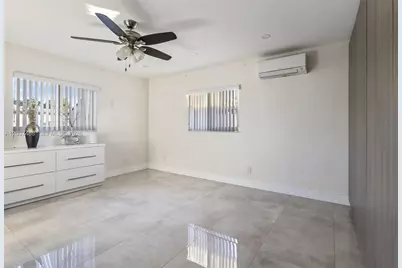 8014 NW 101st Ave, Tamarac, FL 33321 - Photo 9