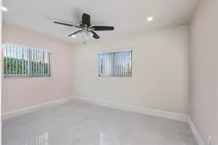 8014 NW 101st Ave, Tamarac, FL 33321 - Photo 11