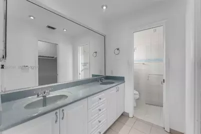 10842 SW 33rd St, Miami, FL 33165 - Photo 17
