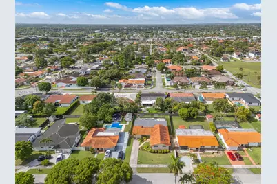 10842 SW 33rd St, Miami, FL 33165 - Photo 31
