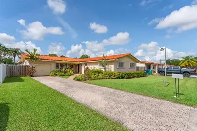 10842 SW 33rd St, Miami, FL 33165 - Photo 43