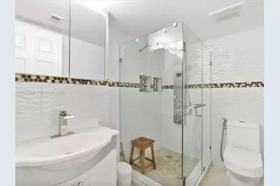 18071 Biscayne Blvd #1401, Aventura, FL 33160 - Photo 29