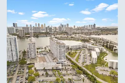 18071 Biscayne Blvd #1401, Aventura, FL 33160 - Photo 35