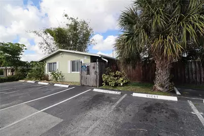 59 NW 37th St #5, Oakland Park, FL 33309 - Photo 23
