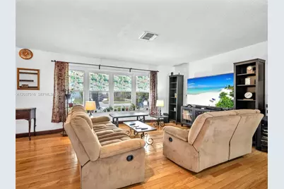 1911 N 53rd Ave, Hollywood, FL 33021 - Photo 5