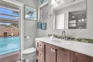 1911 N 53rd Ave, Hollywood, FL 33021 - Photo 37