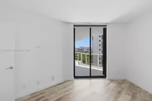 3610 Yacht Club Dr, Aventura, FL 33180 - Photo 17