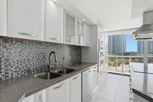 3610 Yacht Club Dr, Aventura, FL 33180 - Photo 13