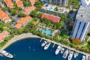 3610 Yacht Club Dr, Aventura, FL 33180 - Photo 61