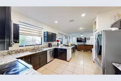 174 SE 35th Ave, Homestead, FL 33033 - Photo 17
