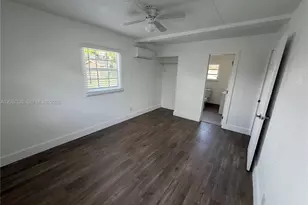 2910 NW 25th St, Fort Lauderdale, FL 33311 - Photo 23