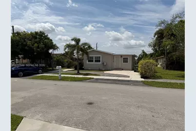2910 NW 25th St, Fort Lauderdale, FL 33311 - Photo 3