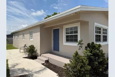 2910 NW 25th St, Fort Lauderdale, FL 33311 - Photo 1