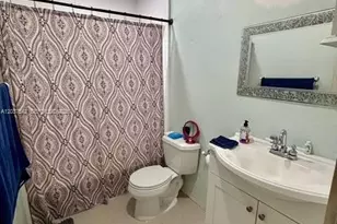 7461 Douglas St, Hollywood, FL 33024 - Photo 13