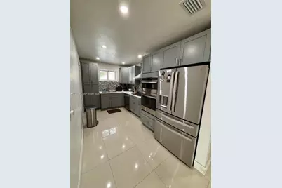 7461 Douglas St, Hollywood, FL 33024 - Photo 5