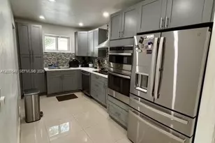 7461 Douglas St, Hollywood, FL 33024 - Photo 5