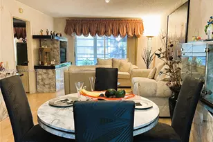 1300 SW 130th Ave, Pembroke Pines, FL 33027 - Photo 7