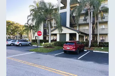 1300 SW 130th Ave #101F, Pembroke Pines, FL 33027 - Photo 3