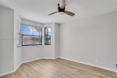 12666 NW 14th Pl, Sunrise, FL 33323 - Photo 17