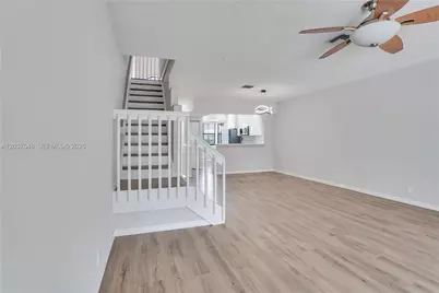 12666 NW 14th Pl, Sunrise, FL 33323 - Photo 15