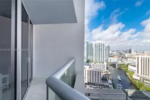 475 Brickell Ave, Miami, FL 33131 - Photo 25
