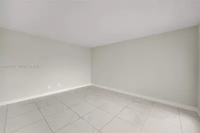 5141 Hollywood Blvd #206, Hollywood, FL 33021 - Photo 7