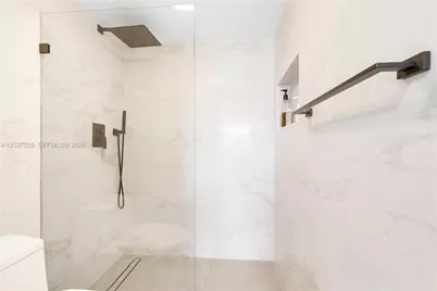 1250 Lincoln Rd #510, Miami Beach, FL 33139 - Photo 15