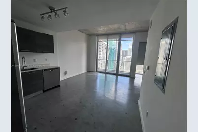 151 SE 1st St #2405, Miami, FL 33131 - Photo 3