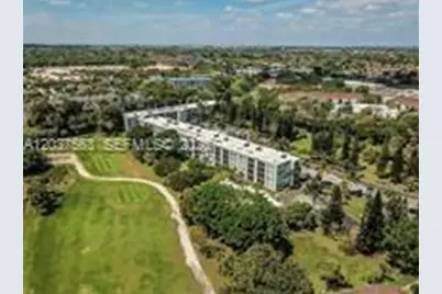 8481 Springtree Dr #301B, Sunrise, FL 33351 - Photo 1