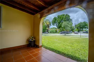 7899 NW 174th Terrace, Hialeah, FL 33015 - Photo 41