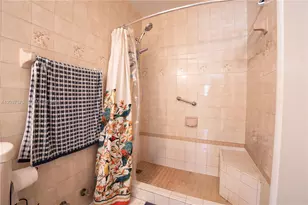 7899 NW 174th Terrace, Hialeah, FL 33015 - Photo 27