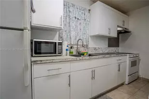 7899 NW 174th Terrace, Hialeah, FL 33015 - Photo 31