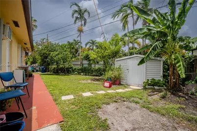 7899 NW 174th Ter, Hialeah, FL 33015 - Photo 51