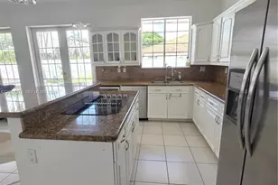 14291 SW 34th St, Miami, FL 33175 - Photo 9