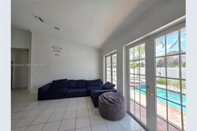 14291 SW 34th St, Miami, FL 33175 - Photo 11