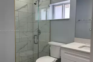 1628 NW 15th St, Miami, FL 33125 - Photo 5