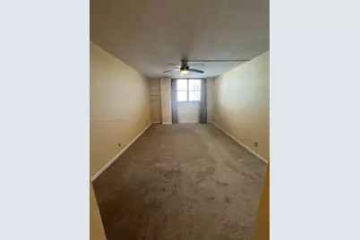 [Address not provided], North Miami Beach, FL 33160 - Photo 7