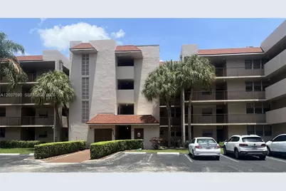 9531 Seagrape Dr #305, Davie, FL 33324 - Photo 1