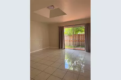 1107 NW 132nd Ct, Miami, FL 33182 - Photo 15