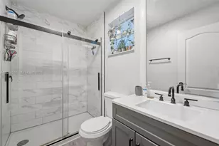 16478 SW 99th St, Miami, FL 33196 - Photo 17